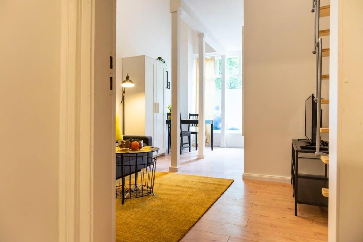 Cosy Loft Style In Wilmersdorf Appartement Berlijn